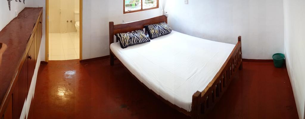 Little White House Hotel Trincomalee Kültér fotó